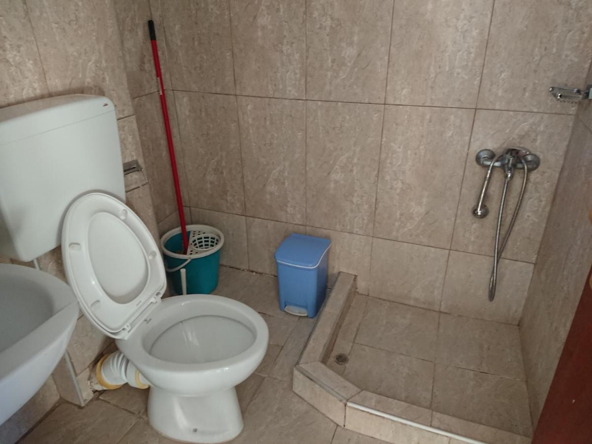 House Papus Apartment Сарти Екстериор снимка
