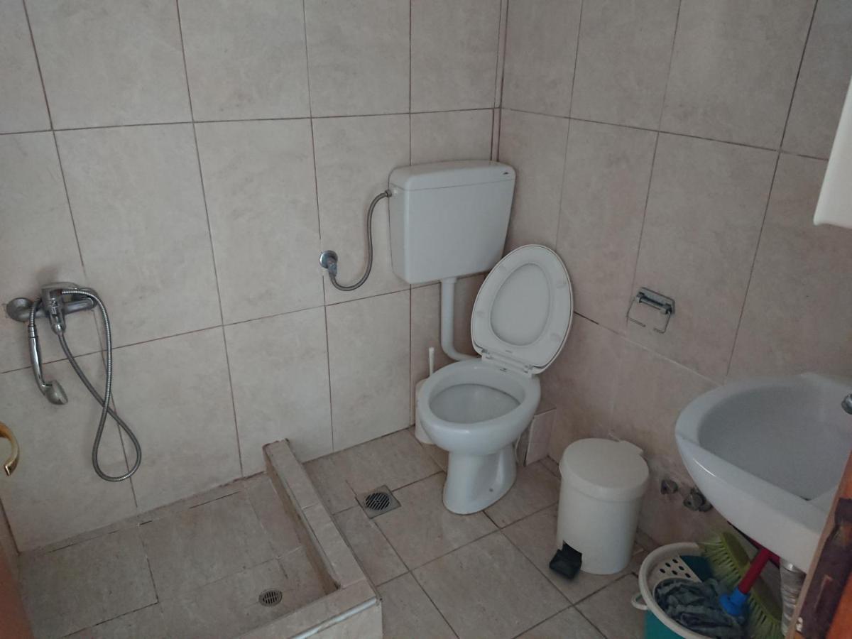 House Papus Apartment Сарти Екстериор снимка